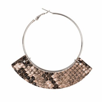 **YPAČ PIGU** PILNAS SUKAMO STENDO RINKINYS SU &bdquo;ANIMAL PRINT&ldquo; PAPUO&Scaron;ALAIS IR AKSESUARAIS (180 vnt.)