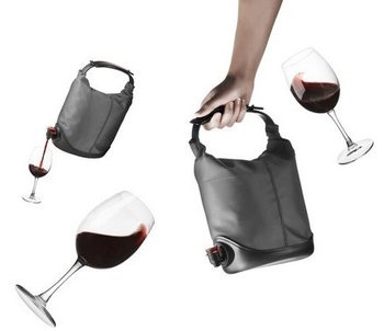 MENU - COOLCOAT BAGGY ŠALTKREPŠIS VYNUI DĖŽUTĖSE (1 vnt.)