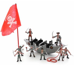 Piratų laivas su piratais mai&scaron;elyje