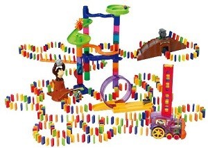 PLAYGO - Prabangus Domino Žaidimo Rinkinys su Traukiniu - 500 detalių