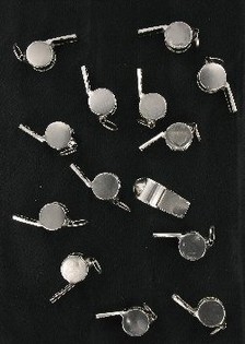 METALINIAI TEISĖJŲ &Scaron;VILPUKAI (100 vnt.)