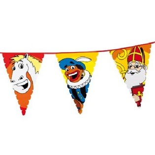 Didelė Sinterklaas ir Piet Vėliavėlių Girlianda 6 m (13 vnt.)