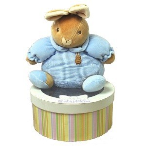 PLIU&Scaron;INIS ŽAISLAS BABY BOW DOVANŲ DĖŽUTĖJE - 2 MODELIS