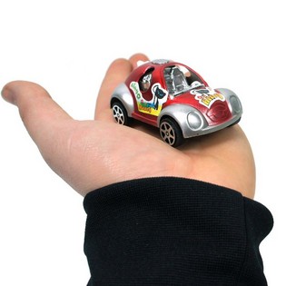 4 Inertinių Automobilių Setas Dėžutėje (Setas i&scaron; 4)